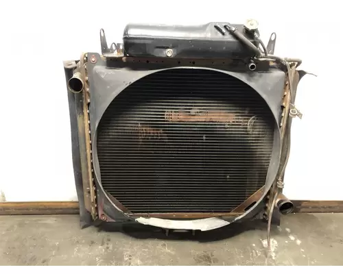 FREIGHTLINER FLD120 Radiator