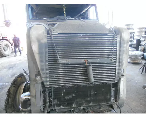 FREIGHTLINER FLD120 Radiator