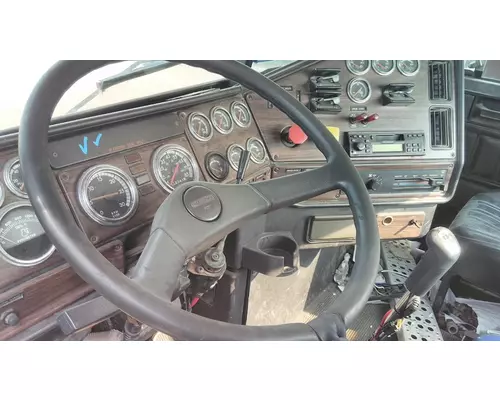 FREIGHTLINER FLD120 STEERING COLUMN