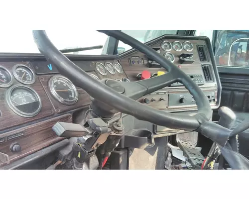 FREIGHTLINER FLD120 STEERING COLUMN