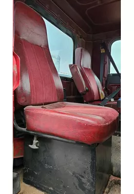 FREIGHTLINER FLD120 Seat, Front