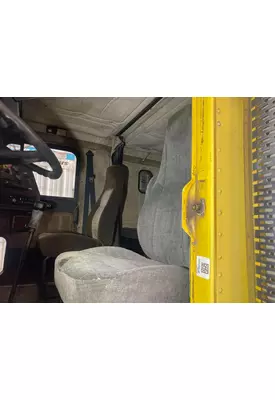 FREIGHTLINER FLD120 Seat (non-Suspension)