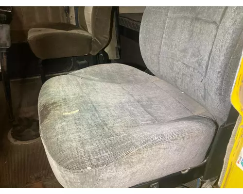 FREIGHTLINER FLD120 Seat (non-Suspension)