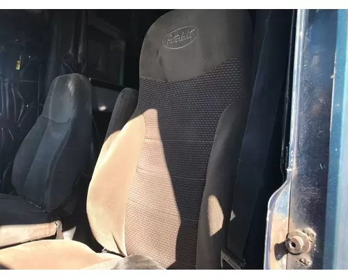 FREIGHTLINER FLD120 Seat (non-Suspension)