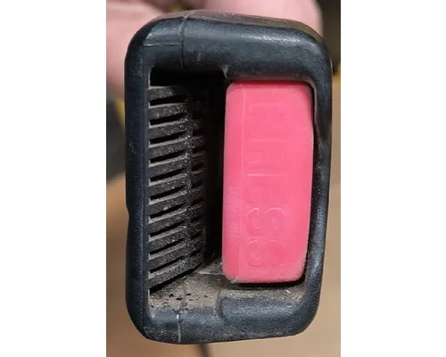 FREIGHTLINER FLD120 Seat Belt