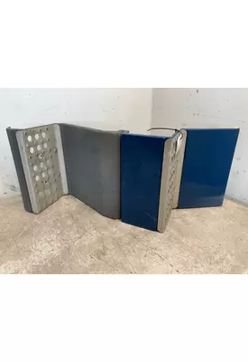 FREIGHTLINER FLD120 Side Fairing
