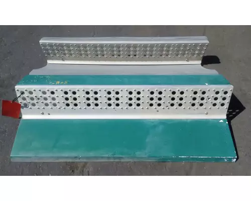FREIGHTLINER FLD120 Side Fairing