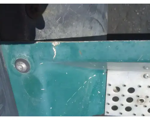 FREIGHTLINER FLD120 Side Fairing