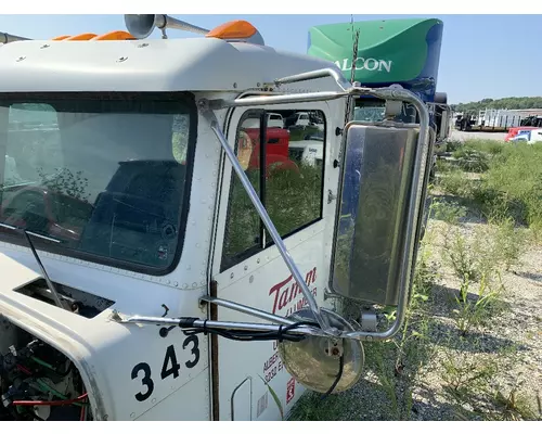 FREIGHTLINER FLD120 Side View Mirror