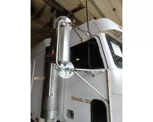 FREIGHTLINER FLD120 Side View Mirror