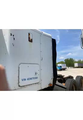 FREIGHTLINER FLD120 Sleeper Fairing