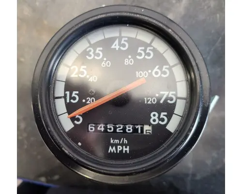 FREIGHTLINER FLD120 Speedometer Head Cluster