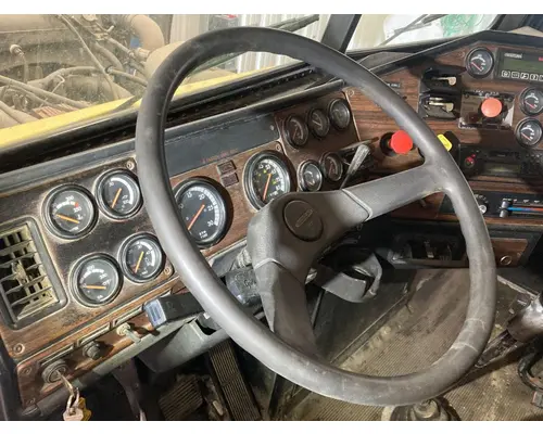 FREIGHTLINER FLD120 Steering Column