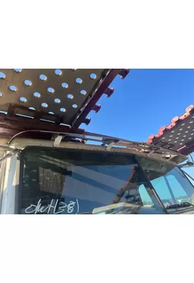 FREIGHTLINER FLD120 Sun Visor (Exterior)