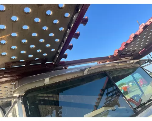 FREIGHTLINER FLD120 Sun Visor (Exterior)