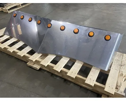 FREIGHTLINER FLD120 Sun Visor (External)