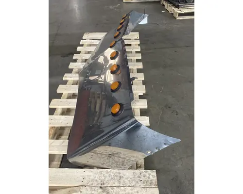 FREIGHTLINER FLD120 Sun Visor (External)