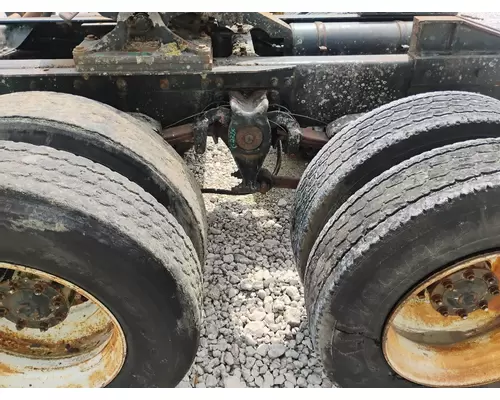 FREIGHTLINER FLD120 Suspension