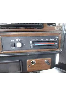 FREIGHTLINER FLD120 TEMPERATURE CONTROL