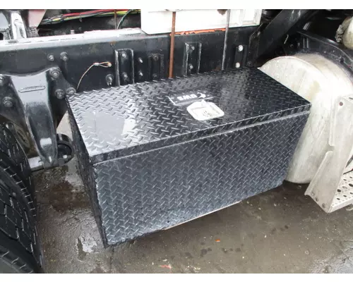 FREIGHTLINER FLD120 TOOL BOX