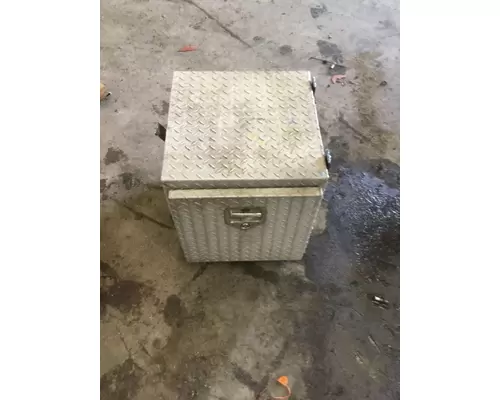 FREIGHTLINER FLD120 TOOL BOX