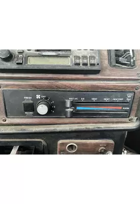 FREIGHTLINER FLD120 Temperature Control