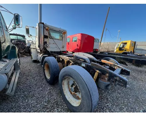 FREIGHTLINER FLD120 Vehicle For Sale