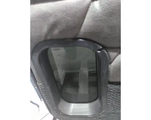 FREIGHTLINER FLD132 CLASSIC XL 1997-2009 DOOR ASSEMBLY, FRONT