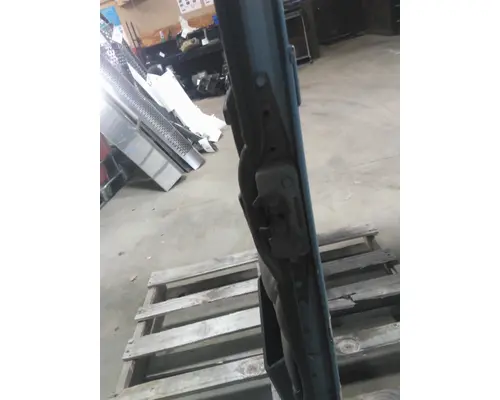 FREIGHTLINER FLD132 CLASSIC XL 1997-2009 DOOR ASSEMBLY, FRONT