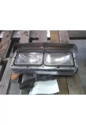 FREIGHTLINER FLD132 CLASSIC XL 1997-2009 HEADLAMP ASSEMBLY