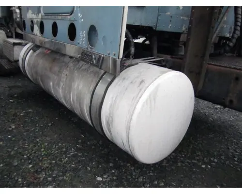 FREIGHTLINER FLD132 CLASSIC XL 1997-2010 FUEL TANK