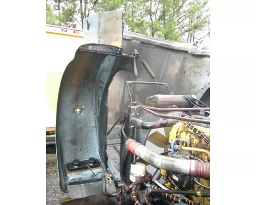FREIGHTLINER FLD132 CLASSIC XL 1997-2010 HOOD