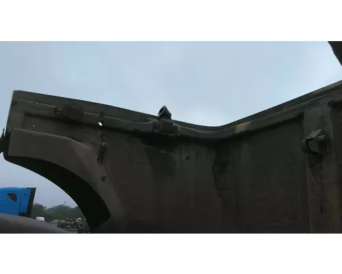 FREIGHTLINER FLD132 CLASSIC XL 1997-2010 HOOD