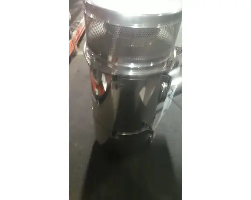 FREIGHTLINER FLD132 CLASSIC XL AIR CLEANER