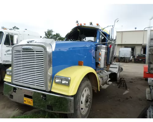 FREIGHTLINER FLD132 CLASSIC XL CAB