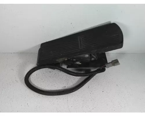 FREIGHTLINER FLD132 CLASSIC XL FOOT PEDAL