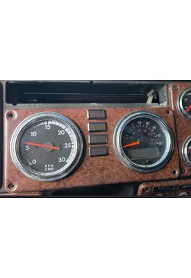 FREIGHTLINER FLD132 CLASSIC XL GAUGE CLUSTER