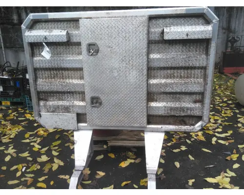 FREIGHTLINER FLD132 CLASSIC XL HEADACHE RACK