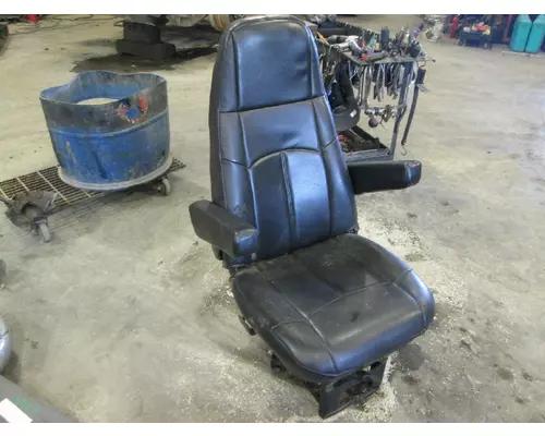 FREIGHTLINER FLD132 CLASSIC XL SEAT, FRONT