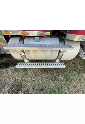 FREIGHTLINER FLD132 Classic XL Dismantled Vehicles