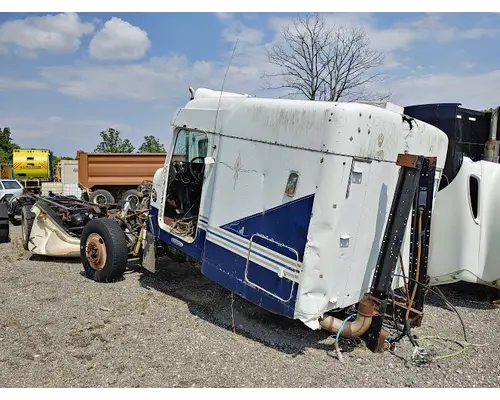 FREIGHTLINER FLD132 XL CLASSIC Complete Vehicle