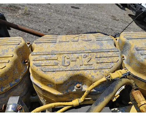 FREIGHTLINER FLD132 XL CLASSIC Complete Vehicle