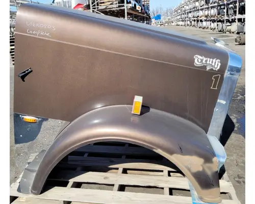 FREIGHTLINER FLD132 XL CLASSIC Hood