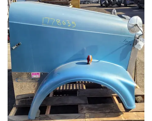 FREIGHTLINER FLD132 XL CLASSIC Hood