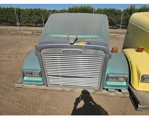 FREIGHTLINER FLD132 XL CLASSIC Hood