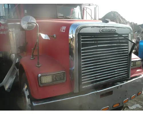 FREIGHTLINER FLD132T CLASSIC XL Hood
