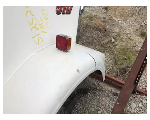 FREIGHTLINER FLD132 Hood