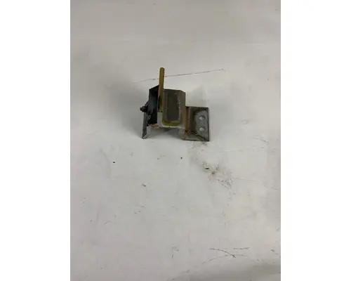 FREIGHTLINER FLD BRACKET-MISC