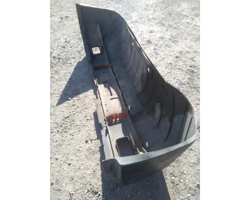 FREIGHTLINER FLD BUMPER-COMPLETE