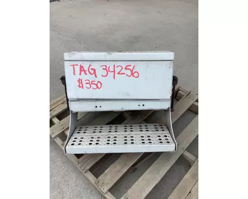 FREIGHTLINER FLD Battery BoxTray